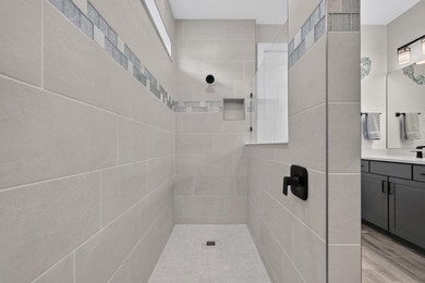 Better Than New! Welcome to this exceptional 4-bedroom Mystique - photo 33
