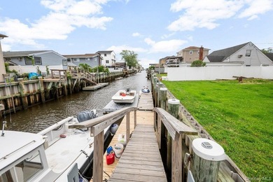 Attention All Boaters! BEST PRICED WATERFRONT IN FREEPORT LONG - photo 34