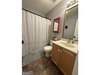 Hampton Green, where comfort, privacy, and easy one-level living - photo 35