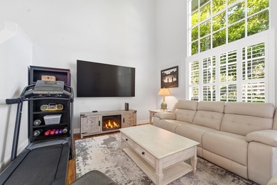Rare opportunity to own a townhome in PGA Village's Pine Creek - photo 3