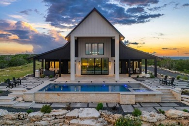 (private lake, pond, creek) Home For Sale in Camp Verde Texas