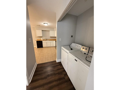 Fantastic opportunity to acquire possibly the biggest Quadplex - photo 8