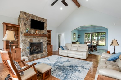 Custom built home meticulously maintained with an abundance of - photo 10