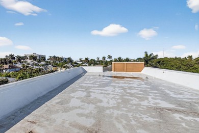 Exquisite Full-Floor ''Sky Villa'' Penthouse with Breathtaking - photo 46