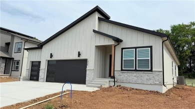 Lampkinsfork Lake Home For Sale in Raymore Missouri