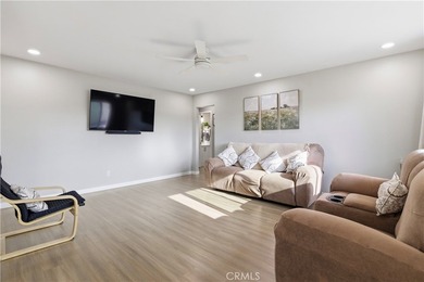 5535 Ackerfield Ave 28 - photo 1