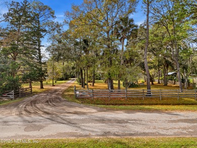 Rare 5-acre upland tract in the heart of Palm Valley. Sale - photo 1