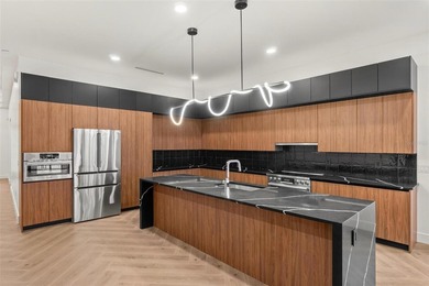 One or more photo(s) has been virtually staged. Welcome to 403 - photo 5