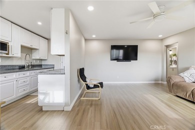 5535 Ackerfield Ave 28 - photo 8