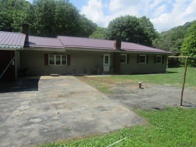 Nestled on 5.6 beautiful wooded acres in scenic Lower Turkeyfoot - photo 12