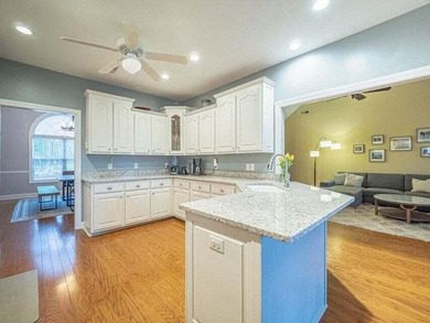 Welcome to this beautiful 4 bedroom brick home with overlooking - photo 12