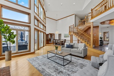 Experience luxury lakefront living on the shores of Lake - photo 13