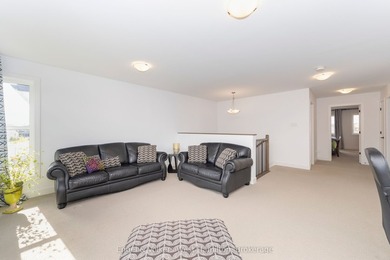 Riverside | Manotick Dream home... This Richcraft Ashmore - photo 15