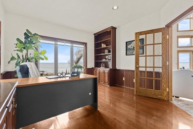 Experience luxury lakefront living on the shores of Lake - photo 19