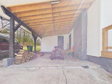 Recently remodeled 2 or 3-bedroom, 2-bath home situated on 0.33 - photo 33