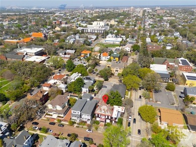 An iconic Starland District property, The Cedar House Gallery is - photo 36