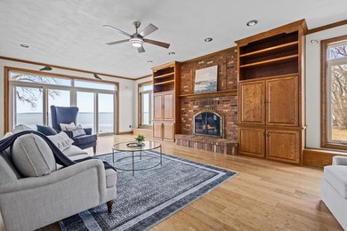 Experience luxury lakefront living on the shores of Lake - photo 39