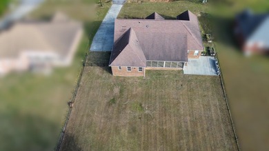 Welcome to this beautiful 4 bedroom brick home with overlooking - photo 39