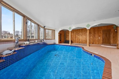 Experience luxury lakefront living on the shores of Lake - photo 44