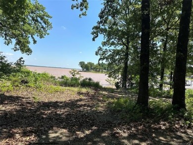 Lake Lot Sale Pending in Eufaula, Oklahoma