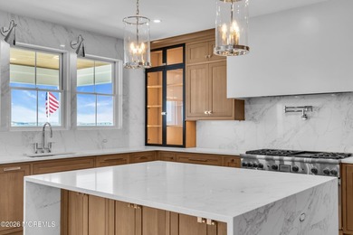 Spectacularly designed 5/6 bedroom, 6 bath bayfront home is - photo 10