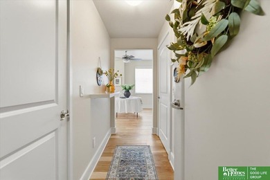Don't miss this corner unit condo in The Paxton, a landmark - photo 3