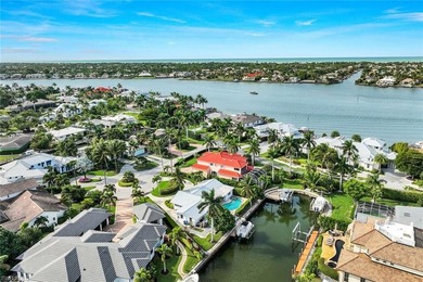 Experience the pinnacle of waterfront luxury living in this - photo 3