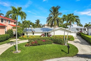 Experience the pinnacle of waterfront luxury living in this - photo 4