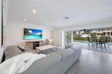 Experience the pinnacle of waterfront luxury living in this - photo 7