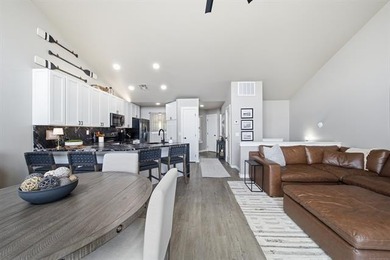 BEAUTIFULLY RENOVATED: Spectacular Lake Hudson views await in - photo 9
