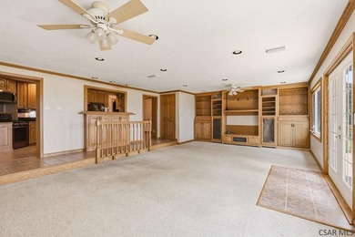 Welcome to 725 Wayne Street, a stunning and meticulously - photo 19