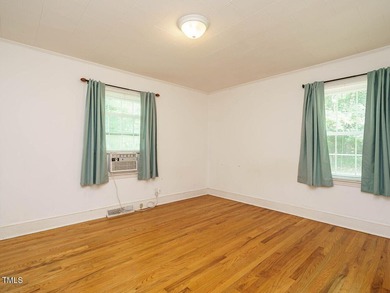 Discover this charming 2-bedroom, 1-bathroom single-family - photo 20