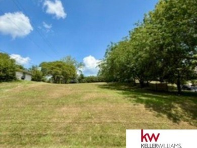 Location is everything-and you don't want to miss this - photo 2