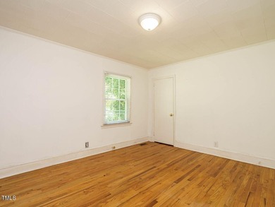 Discover this charming 2-bedroom, 1-bathroom single-family - photo 24