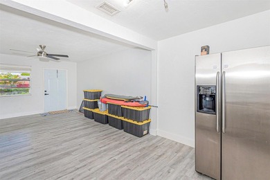 Fantastic Find In The Heart Of Hollywood. POSSIBLE OWNER - photo 26