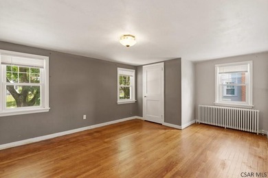 Welcome to 725 Wayne Street, a stunning and meticulously - photo 27