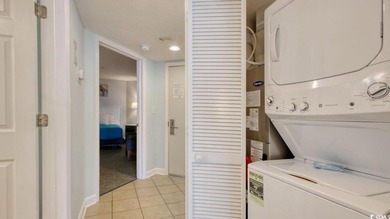This beautiful and well maintained 1-bedroom 1-bath second floor - photo 10