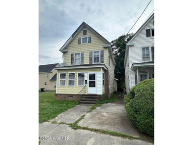 Pasquotank River Home For Sale in Elizabeth City North Carolina