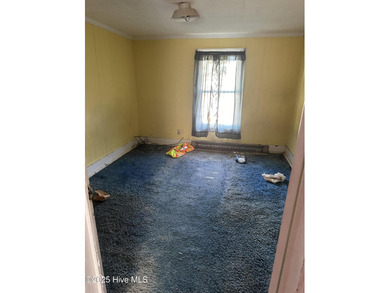 Step into potential with this 3-bedroom, 1.5-bath home that's - photo 3