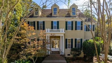 Lake Pontchartrain Home For Sale in Mandeville Louisiana