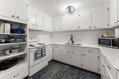 Additional listing photo 4