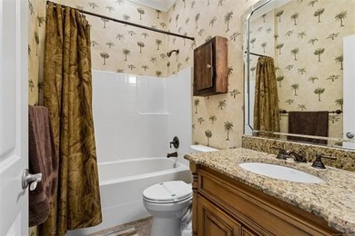 Experience luxury waterfront living in this stunning oasis - photo 17