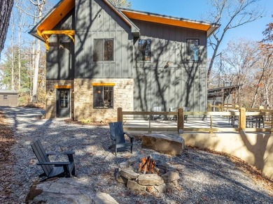 Lake Home For Sale in Blue Ridge, Georgia