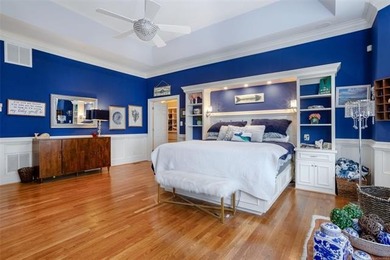 Experience luxury waterfront living in this stunning oasis - photo 24