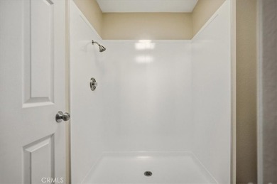 Welcome to this beautifully maintained 2-bedroom condo located - photo 25