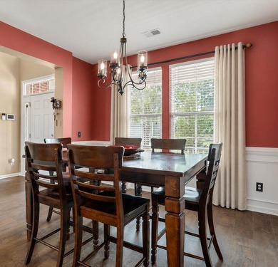 Welcome home to 2021 Triple Crown Lane in Bridlewood Farms! This - photo 7