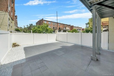 Tucked behind a custom wrought-iron gate, your own private oasis - photo 27