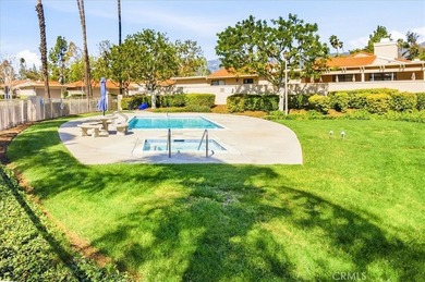 Welcome to this beautifully maintained 2-bedroom condo located - photo 36