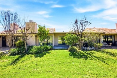 Welcome to this beautifully maintained 2-bedroom condo located - photo 39