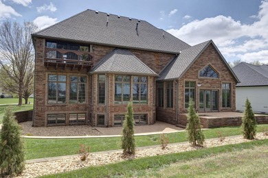 If you've been looking for space, flexibility, and value in - photo 4